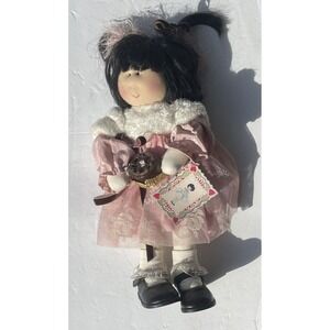 Little Souls "Bon Bon" Doll 2006 With Cupcake Signed Gretchen Wilson With Tags